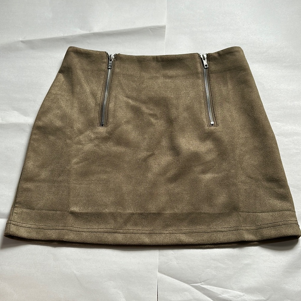 H Y F VE júnior's skirt size S